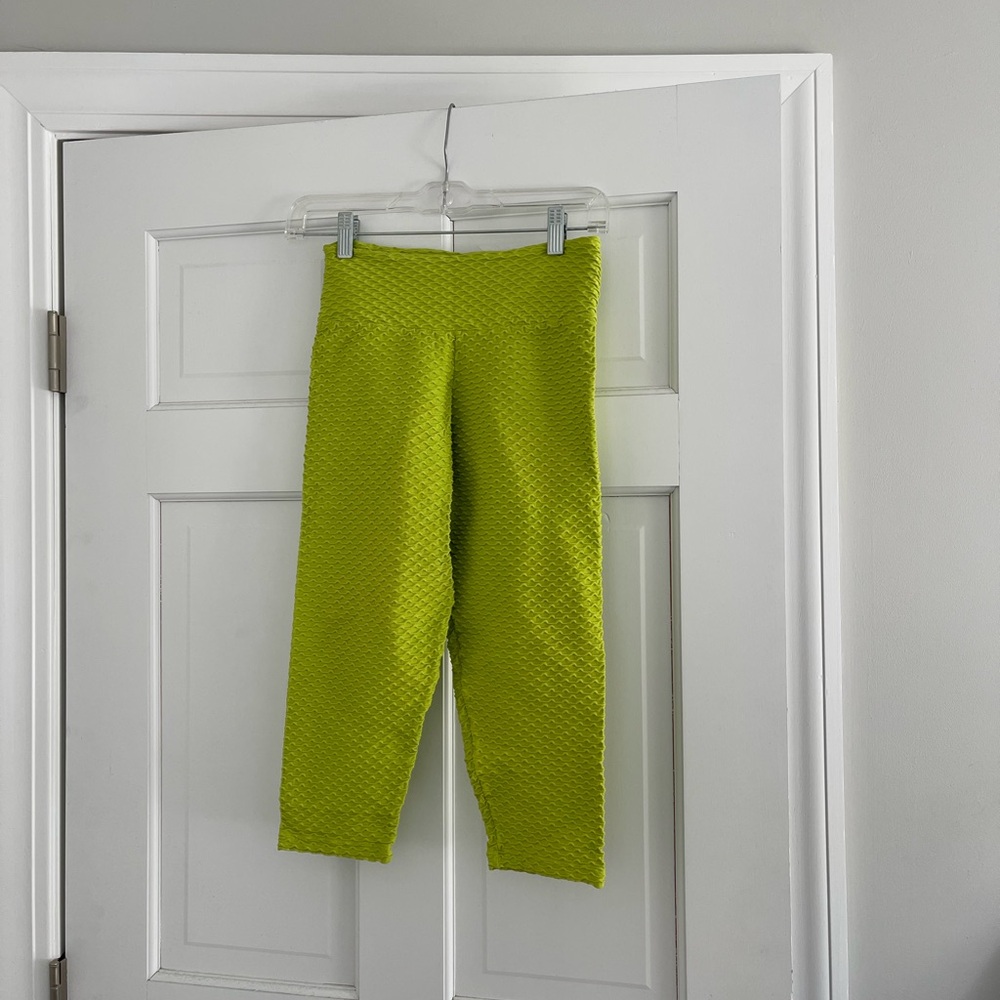 Booty by Brabants Croco Neon Leggings, O/S